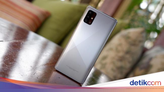 Review Samsung Galaxy A51, Harga Rp 4 Jutaan Bercita Rasa ...