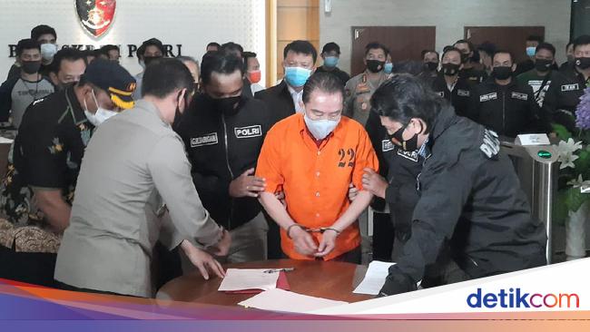 Kabareskrim-Kejagung Tanda Tangani Berkas Penyerahan Djoko ...