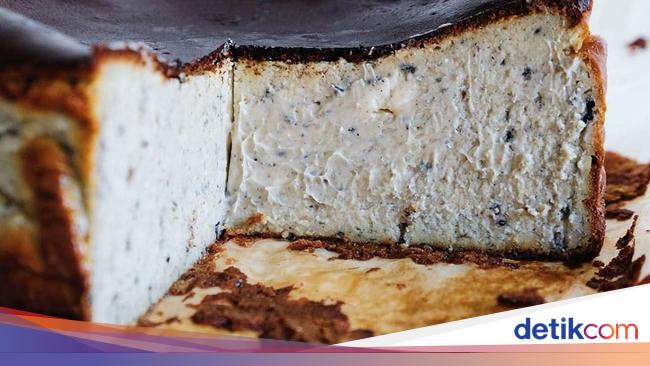 Kreasi Basque Burnt CheeseCake Ada Topping Oreo hingga Durian