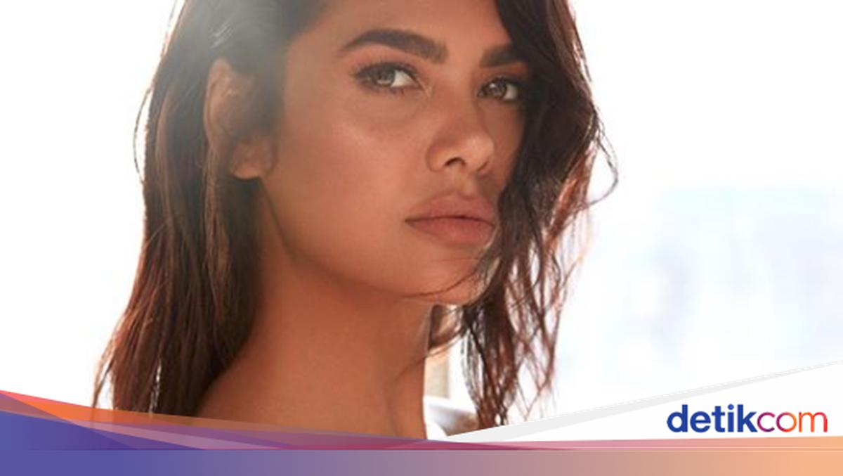 Vinnitsada kim jinsiy aloqa qilishni xohlaydi? Jurnalda baland yonoq suyaklari shahvoniy