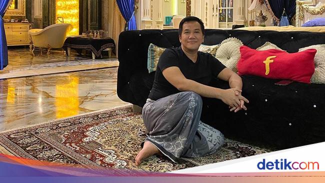 Intip Rumah Mewah Fitno Fabulous, Dulu Jualan di Pasar ...