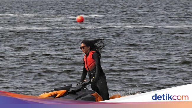 Anindya Putri Lirik Potensi Jet Ski Di Semarang