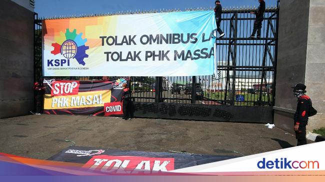 Omnibus Law Cipta Kerja Disahkan Kspi Kecam Demo Dihalangi