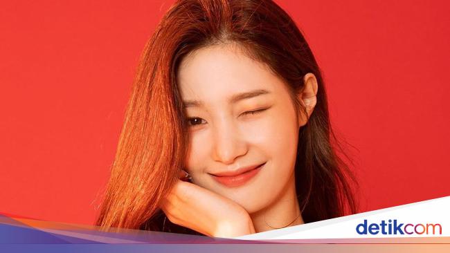 3 Artis  Korea  yang  Hidung Mancungnya Sering Ditiru untuk 