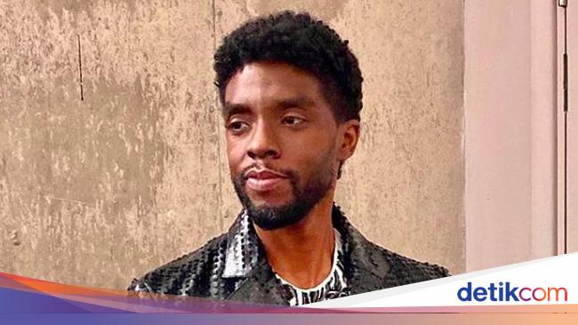 Tribut untuk Chadwick Boseman Jadi Tweet yang Paling Disukai