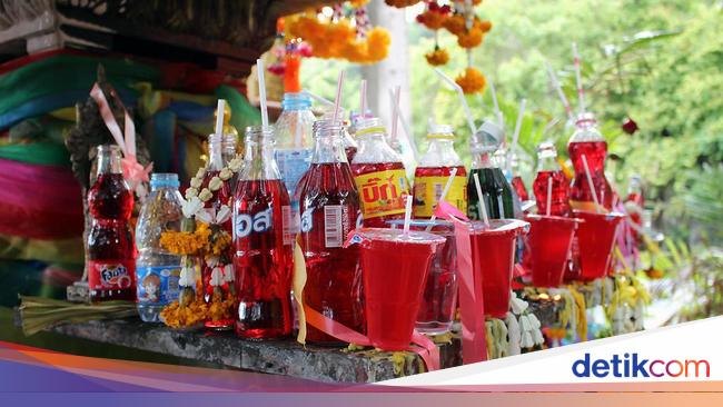 Thailand dan Obsesinya dengan Fanta, Jadi Sesajen Wajib di Setiap Upacara