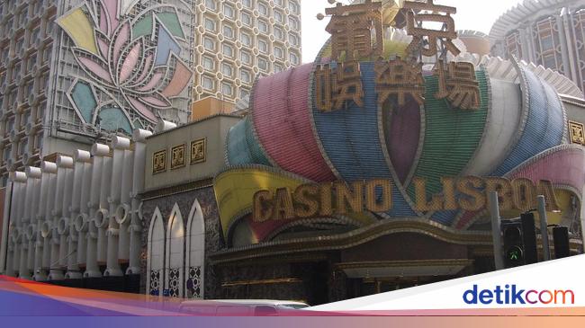 Slowly, the World’s Largest Gambling Center Locks Down Again Due to Covid-19