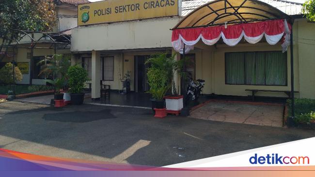 Ricuh Meluas, Polsek Ciracas Jaktim Juga Diserang Massa