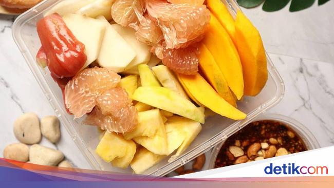 Rujak Buah Super Segar Buat Camilan Ada Di 5 Tempat Ini