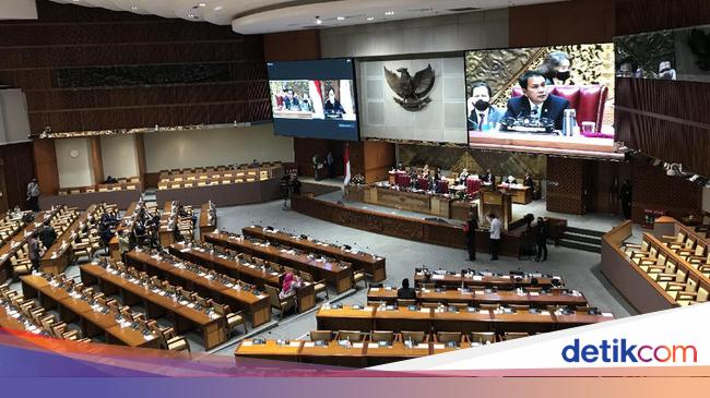 Berapa Gaji Anggota Dpr Yang Sahkan Omnibus Law Uu Cipta Kerja