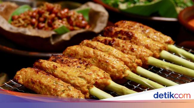 Resep Sate Lilit Ayam Khas Bali Yang Pedas Gurih Resep Sate Lilit Ayam Khas Bali Yang Pedas Gurih