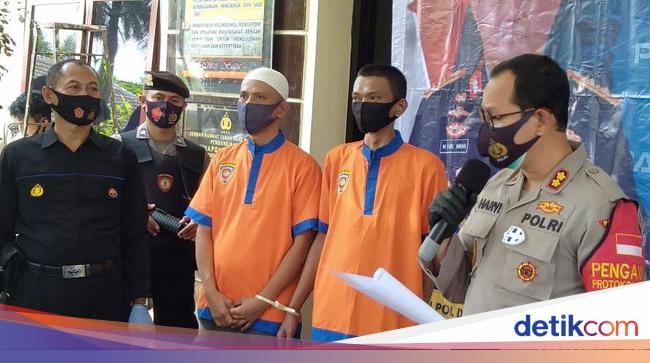2 Pria Bandel di Malang Beli 1 000 Liter BBM Premium Pakai 2 Pria Bandel di Malang Beli 1 000 Liter BBM Premium Pakai