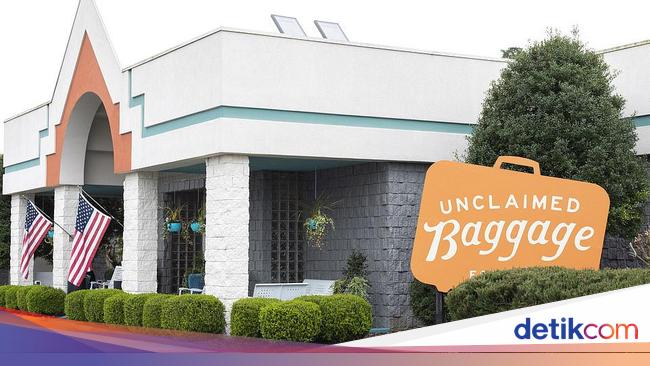 Unclaimed Baggage Center: Where Forgotten Treasures Are Found