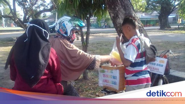 Perjuangan Zeza Siswa SD Jualan  Susu Demi Beli HP untuk 