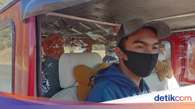 Keren Mobil Hartop di Bromo Juga Taati Protokol Kesehatan Keren Mobil Hartop di Bromo Juga Taati Protokol Kesehatan