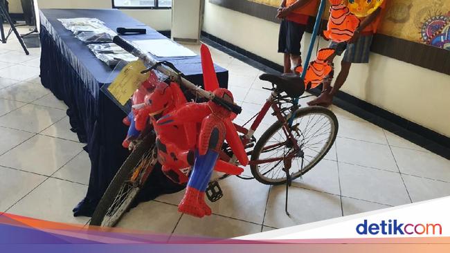 Ini Sepeda  Tukang Balon Saksi Bisu Aksi Sadis Pemulung di 