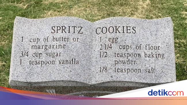 Ada Resep Kue Tertulis Di Batu Nisan Makam Ini Jadi Viral