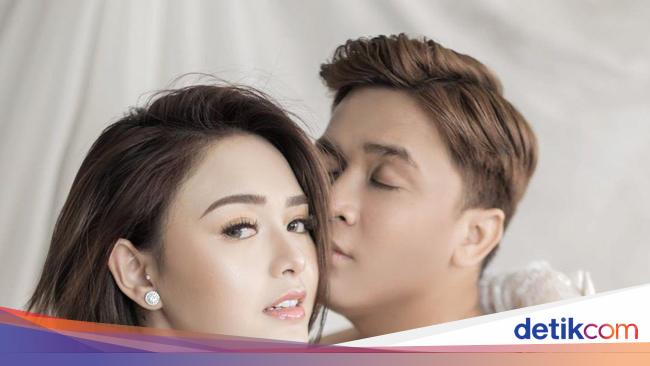Gaya Mesra Billy Syahputra dan Amanda Manopo Bikin Netizen ...
