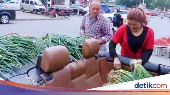 Keren 5 Penjual Sayuran Ini Jualan Pakai  Mobil  hingga 