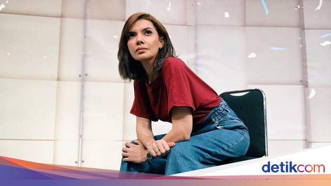 Survei Membuktikan Najwa  Shihab  Wanita Paling Dikagumi di 