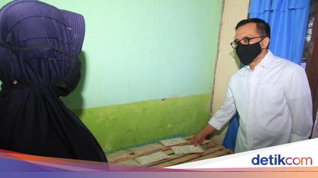 Eks Bupati Banyuwangi Azwar Anas Dilantik Jadi Menpan Rb Hari Ini