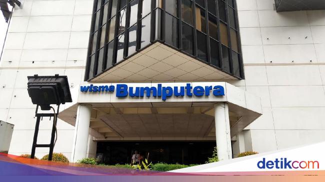 3 Kisah Pilu Nasabah Asuransi Bumiputera 3 Kisah Pilu Nasabah Asuransi Bumiputera