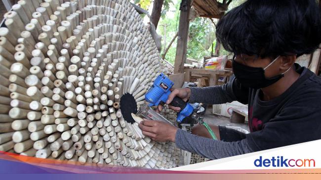 Melihat Limbah  Kayu  Jadi Furnitur Keren