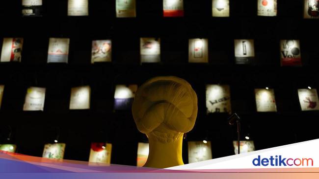 Foto Toko Buku Remang Remang di Taiwan Foto Toko Buku Remang Remang di Taiwan