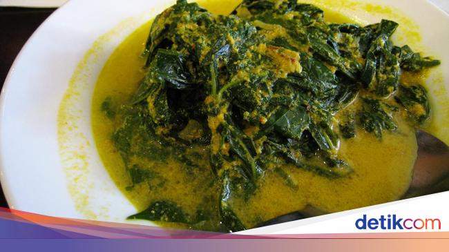 Resep Gulai Daun Singkong Khas Rumah Makan Padang Resep Gulai Daun Singkong Khas Rumah Makan Padang