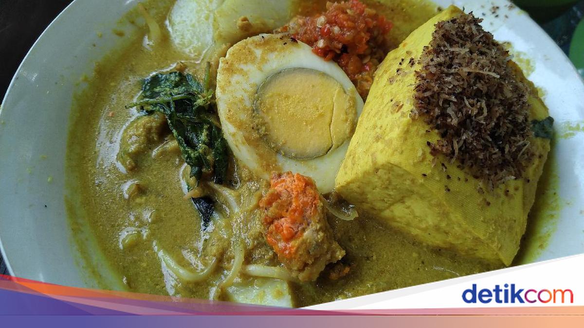 Onchom Laksa Bogor Punya Kuah Kental dan Pakai Oncom Merah