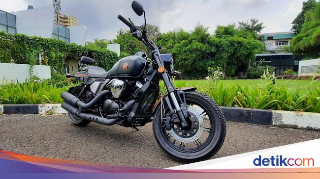 The choice of Harley-Davidson ‘KW’ in Indonesia