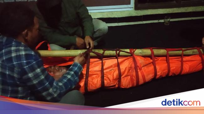 Pendaki Asal Jakarta Terjatuh di  Gunung  Slamet 