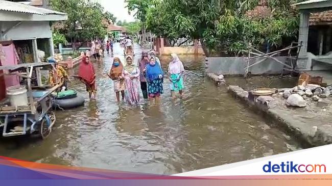 Banjir Di Pasuruan Tak Kunjung Surut Warga Mulai Gatal Gatal