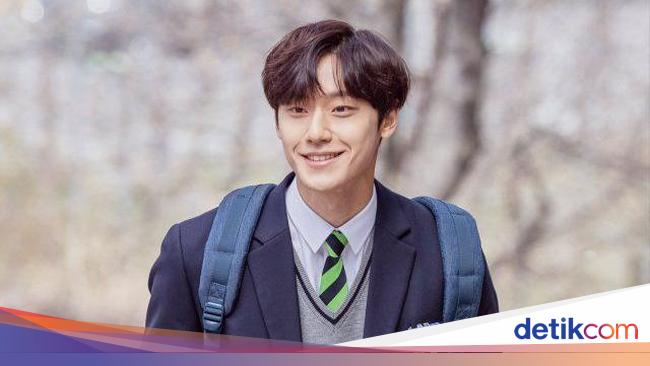 7 Fakta Menarik Lee Do Hyun Aktor Ganteng Pencuri Hati Di Drakor 18 Again