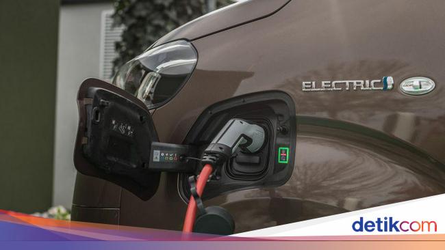  Mobil Listrik  Booming Permintaan Minyak Dunia Bisa Anjlok 70 
