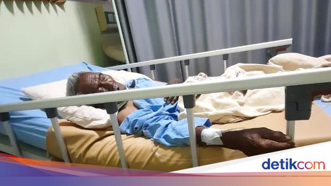 Mbah Jono Sebatang Kara Tidur Di Makam Salatiga Kini Terbaring Sakit