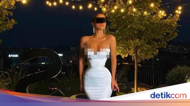 Wanita Pakai Gaun Pengantin Sempit Ini Viral Bikin Susah 