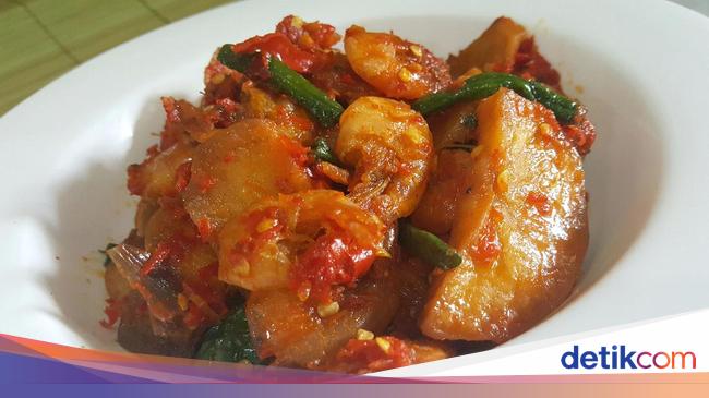 Resep Udang Balado ala Rumah Makan Padang yang Pedas Nendang Resep Udang Balado ala Rumah Makan Padang yang Pedas Nendang
