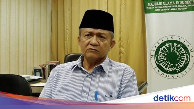 Minister of Religion Suggests Hajj Fees to Increase to IDR 69 Million in 2023, MUI wonders