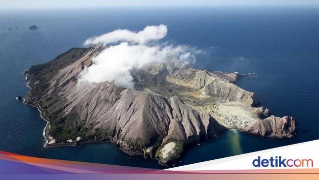 Gunung Berapi di Selandia Baru Erupsi, Penerbangan Dibatalkan