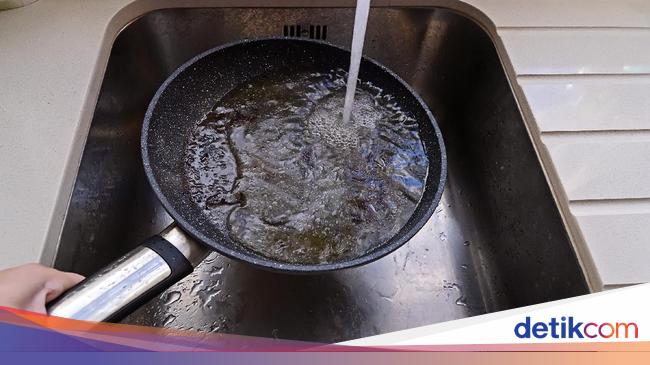 Stop! Kebiasaan Ini Bikin Wajan Antilengket Cepat Rusak