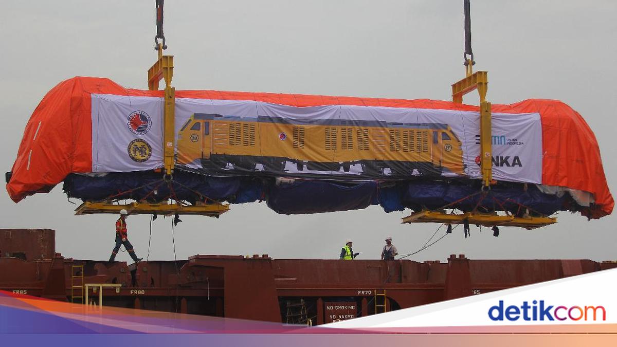 RI Ekspor 2 Lokomotif ke Australia