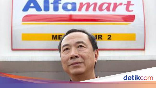 Ini Dia Pemilik Alfamart yang Mulai Bisnis dari Toko Kelontong