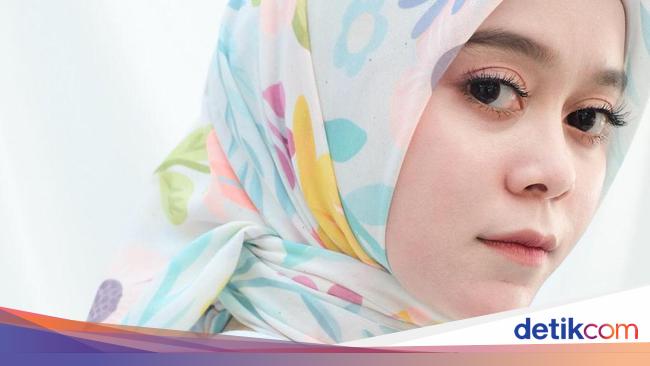 Lesti Kejora Urutan 5 Besar Wanita Tercantik 2022 Disebut Lesti Kejora Urutan 5 Besar Wanita Tercantik 2022 Disebut