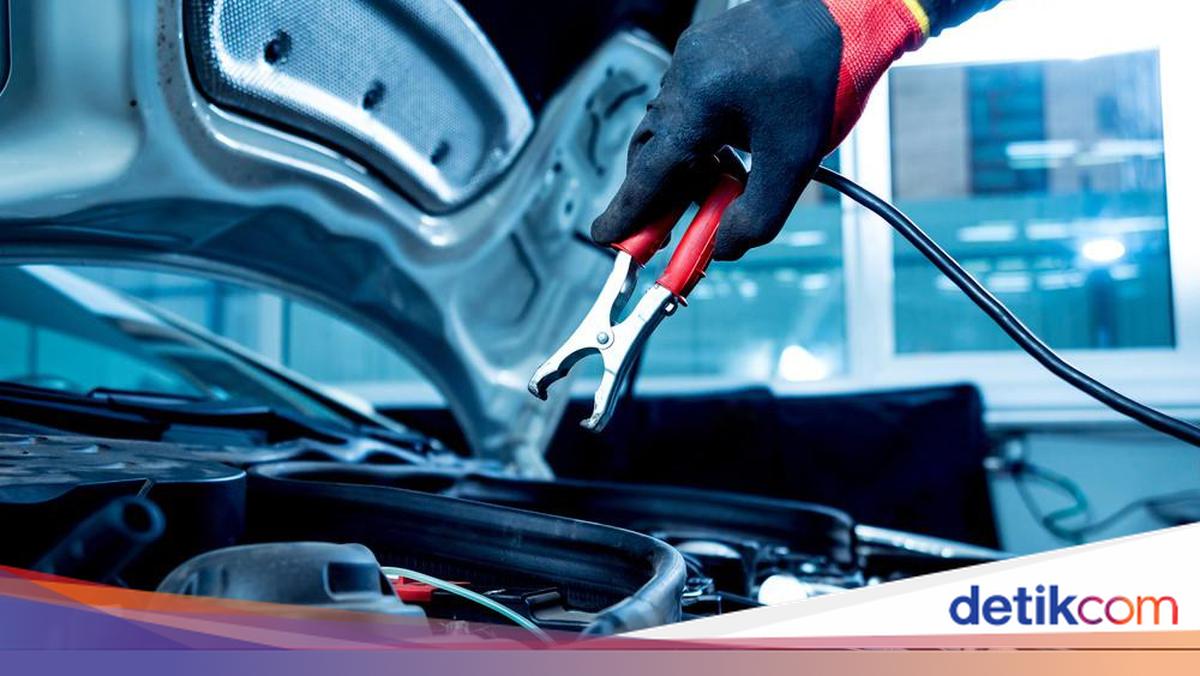 Jangan Tunggu Aki Soak! Ini Waktu Panaskan Mobil yang Jarang Dipakai