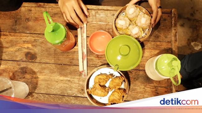  Foto  Rekomendasi  Tempat Ngopi dan Jajan Dimsum Asyik di  