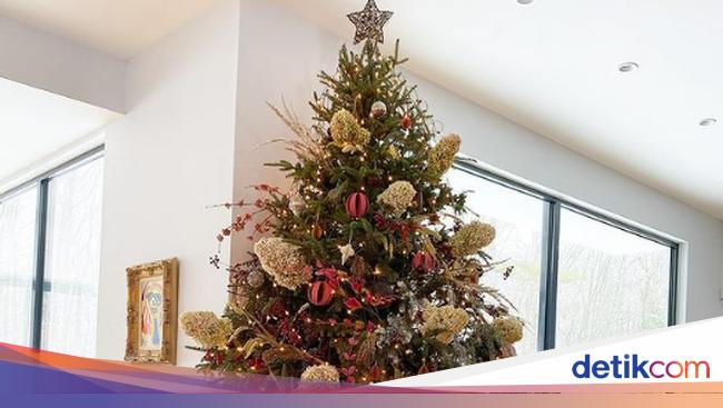 7 Inspirasi Dekorasi Pohon Natal 2021, Bertema Minimalis Hingga Natural