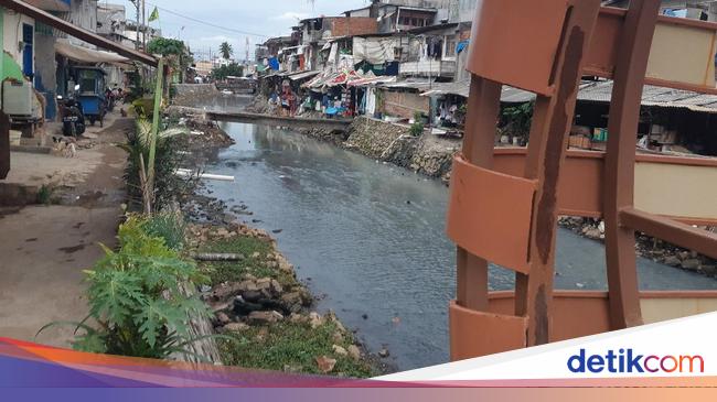 Raperda Limbah Domestik Jakarta, Comberan Rumah Dilarang Masuk Selokan?