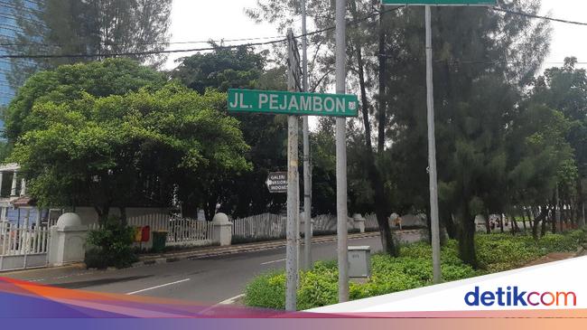 Melacak Lokasi Cerita Nyai Dasima di Jakarta Masa Kini Melacak Lokasi Cerita Nyai Dasima di Jakarta Masa Kini