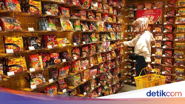 Surga Mie Instan Hadir di Jakarta Bisa Belanja Sambil 